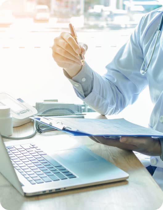 img - doctor-holding-pens-mentoring-patients-treating-cancer-introducing-taking-care